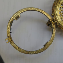 Load image into Gallery viewer, large 16th sixteenth century stackfreed pocket watch case circa 1580