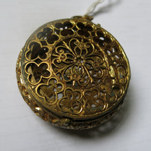 Load image into Gallery viewer, large 16th sixteenth century stackfreed pocket watch case circa 1580